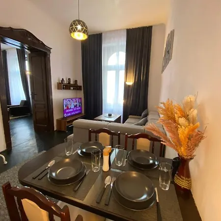 Apartment Stradom Service